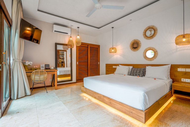 Bedroom 2, Frangipani Villa Kuning At Berawa, Badung