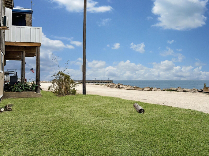 Exterior & Views 5, The Bayshore at Magnolia Beach, Calhoun