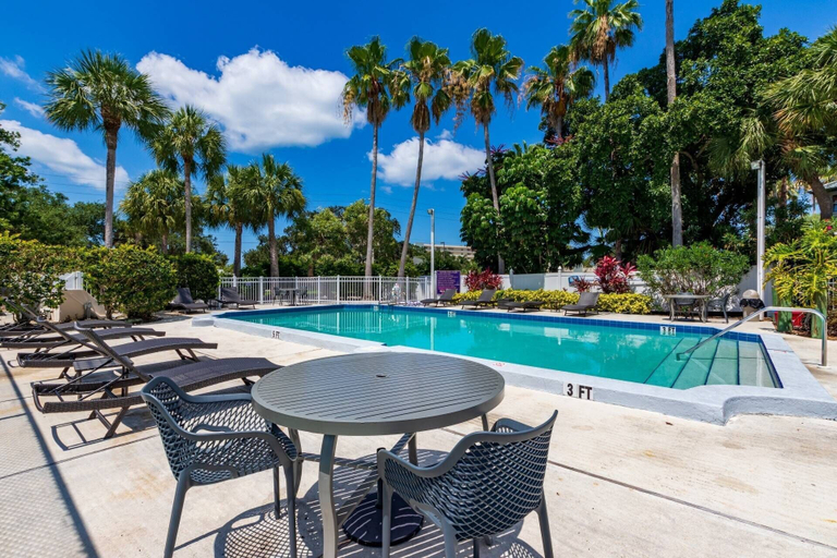 Sport & Beauty 4, Siesta Bayside Condo 3 Bedroom, Sarasota