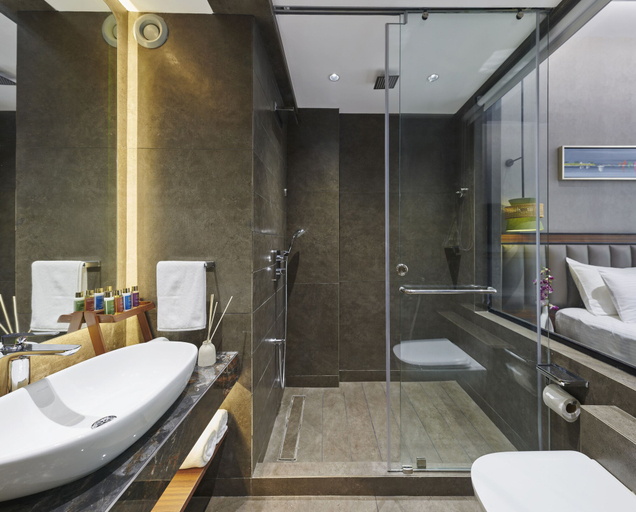 Bathroom 4, Kamah, Goa, North Goa