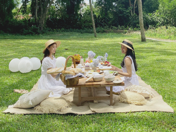Hyatt Regency Yogyakarta - Food & Drinks