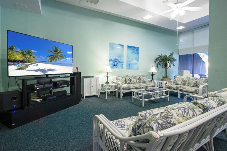 Food & Drinks 5, Harbor Towers 4th Fl Modern 3BR With Den, Sarasota