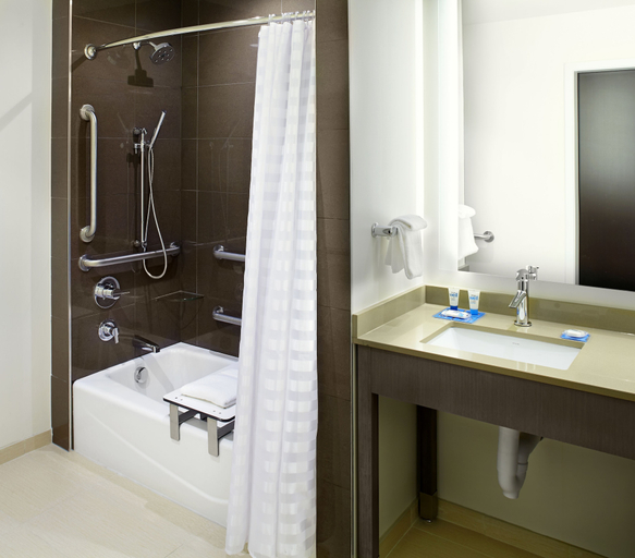 Bathroom 4, Hyatt House Pittsburgh/Bloomfield/Shadyside, Allegheny