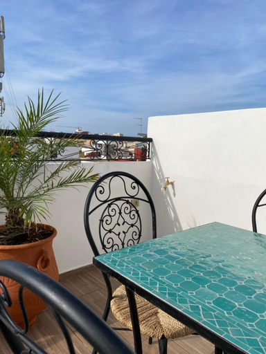 Food & Drinks 5, Riad Jbara 2, Rabat