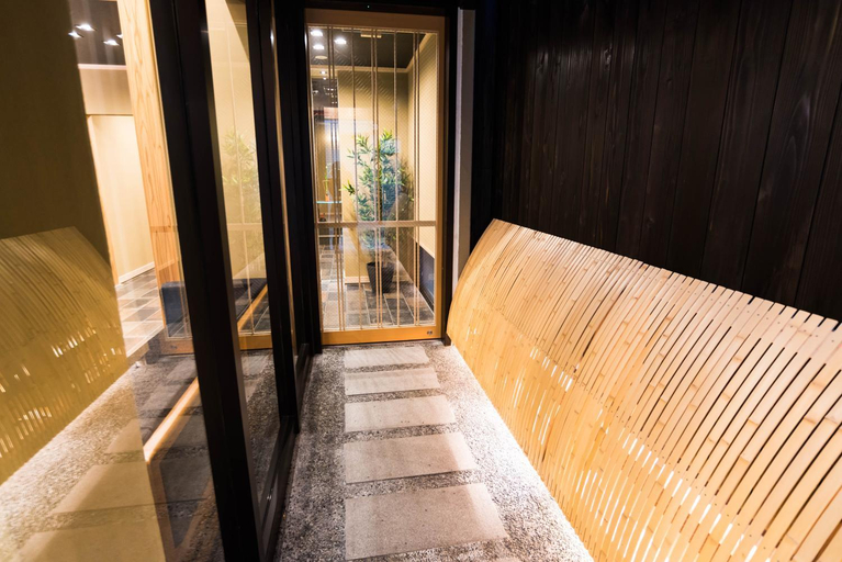 Others 5, Ryokan Suzuran, Osaka