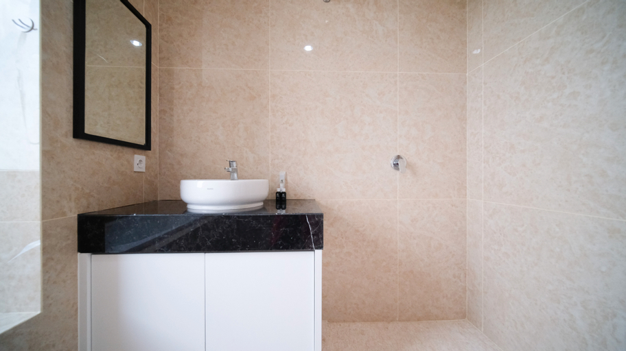 Bathroom 4