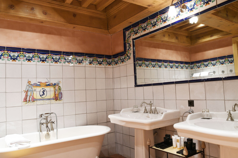 Bathroom 4, Le Saint Joseph, Savoie