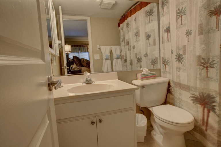 Bathroom 3, White Sands Walk to Siesta Beach, Sarasota
