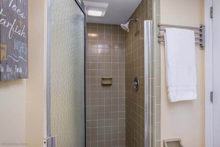 Bathroom 4, Vista Hermosa Circle Villa, Sarasota