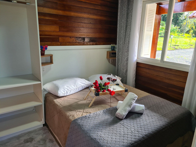 Room 2, CHALÉ LAVANDA, Moeda