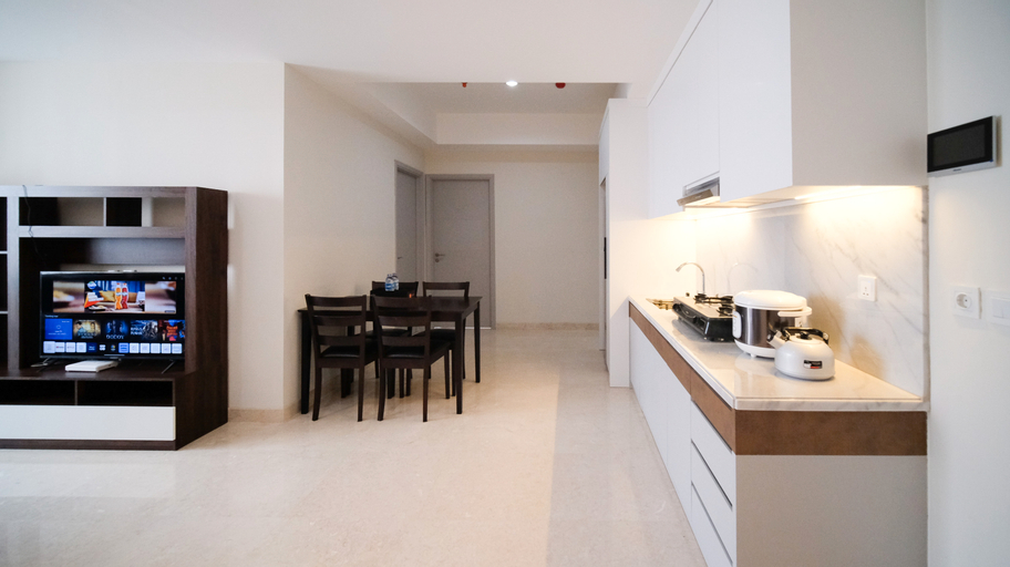 Dining Room 8