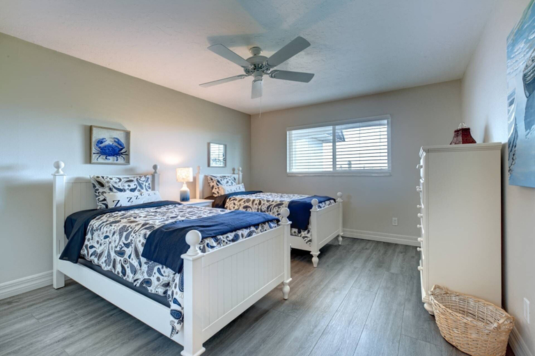 Bedroom 3, Beach Way East, Sarasota