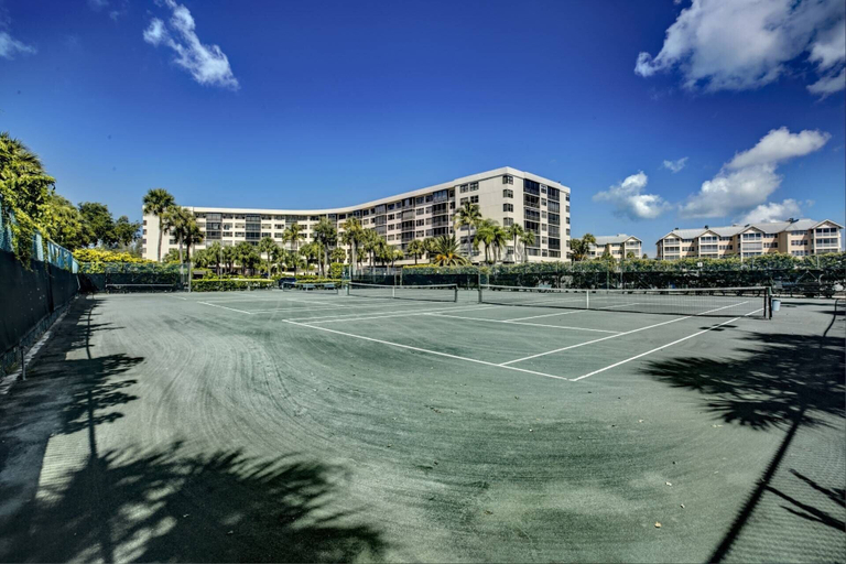 Exterior & Views 2, Harbor Towers 2nd Fl Renovated Suite, Sarasota