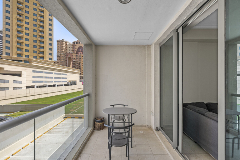 Balcony 5, Pure Living - Cozy Apartment With Balcony In Silicon Oasis, Dubai