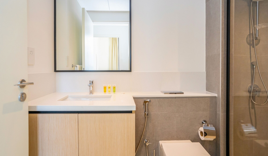 Bathroom, HomesGetaway-1BR in Downtown Burj Crown, Dubai