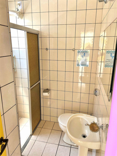 Bathroom 3, Sununga Flats, Ubatuba