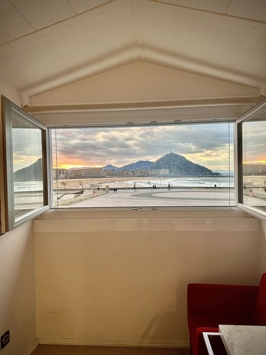 Others 5, Hotel Punta Monpás, Guipúzcoa