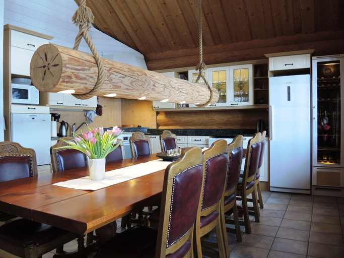 Food & Drinks, Villa Kaidan Kunkku, Southern Savonia