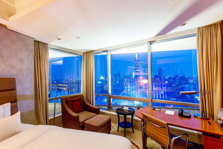 Bedroom 4, The Westin Nanjing Xuanwu Lake, Nanjing