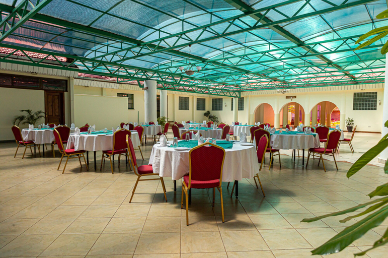 Food & Drinks 5, Desmond Tutu Conference Centre, Dagoretti North