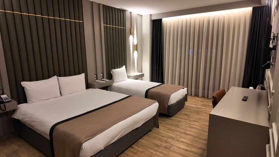 Bedroom 4, Lala Grand Hotel, Merkez