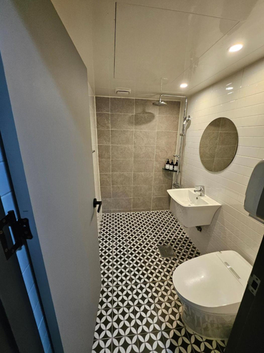Bathroom 4, HOTEL Myeongi, Gangseo