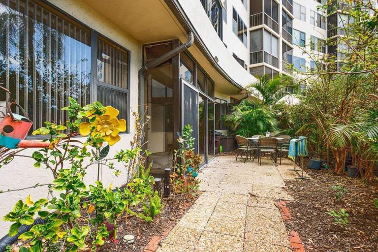 Exterior & Views 2, Harbor Towers 1st Fl. West Facing, Sarasota