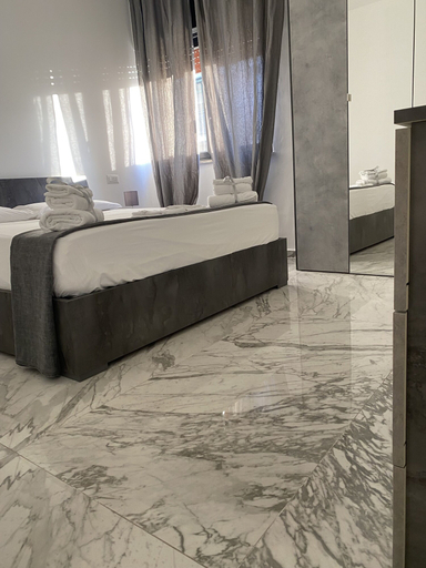 Bedroom 3, B&B De ROSSI 185, Bari