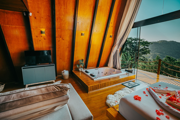 Bedroom 3, CABANAS COFFEE HUTS, Picada Café