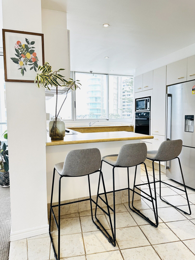 Others 4, Beach View 2 Bedrooms Apartment, Gold Coast