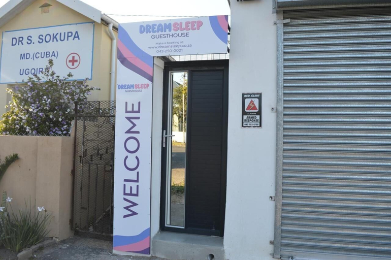 Exterior & Views, Dream Sleep, Buffalo City
