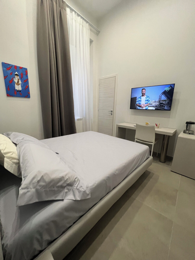 Bedroom 2, Dimora Chiaia 209, Napoli