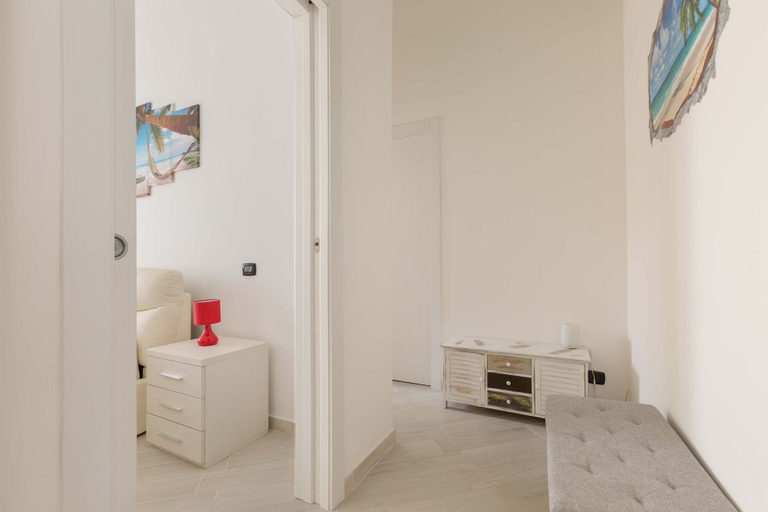 Others 5, 3332 Villetta Adriatico Blu by Barbarhouse, Lecce