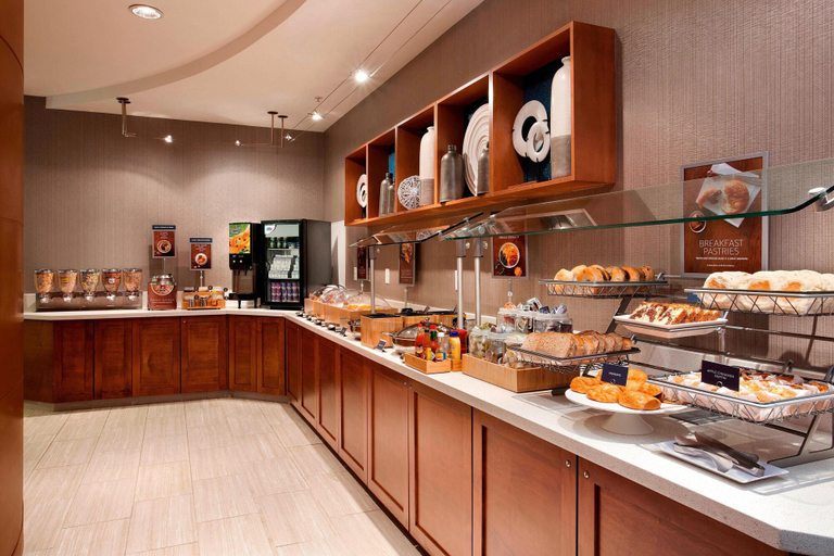 Food & Drinks 3, Springhill Suites Marriott Airport, Hartford