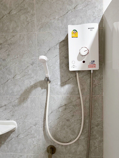 Bathroom 3, Tokyo Hotel Korat, Muang Nakhon Ratchasima