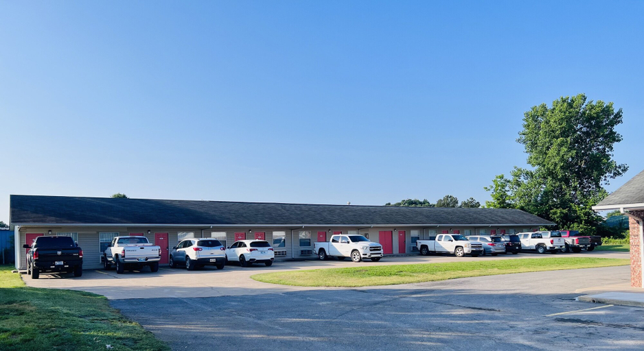 Exterior & Views 2, Suite 16 Motel, Sequoyah