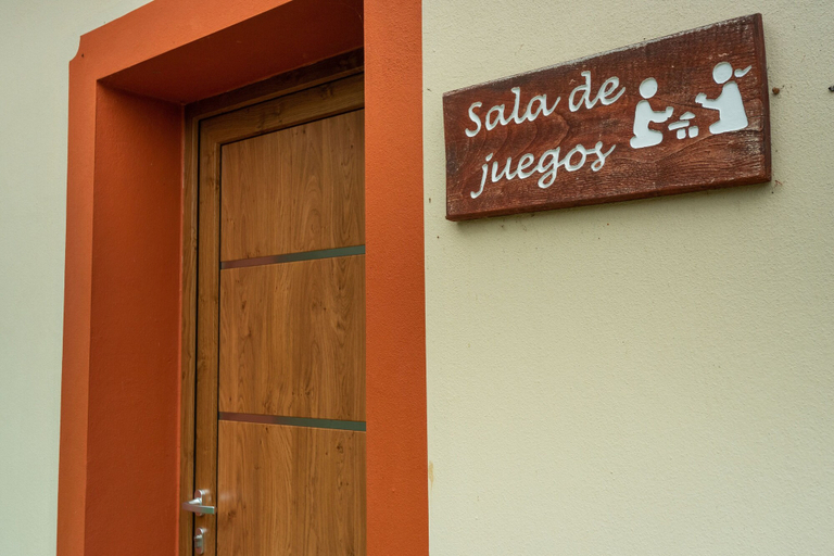 Exterior & Views 2, Apartamentos Navalin, Asturias