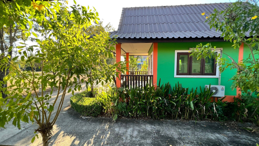 Exterior & Views 3, Chatchawan Resort, Muang Uttaradit