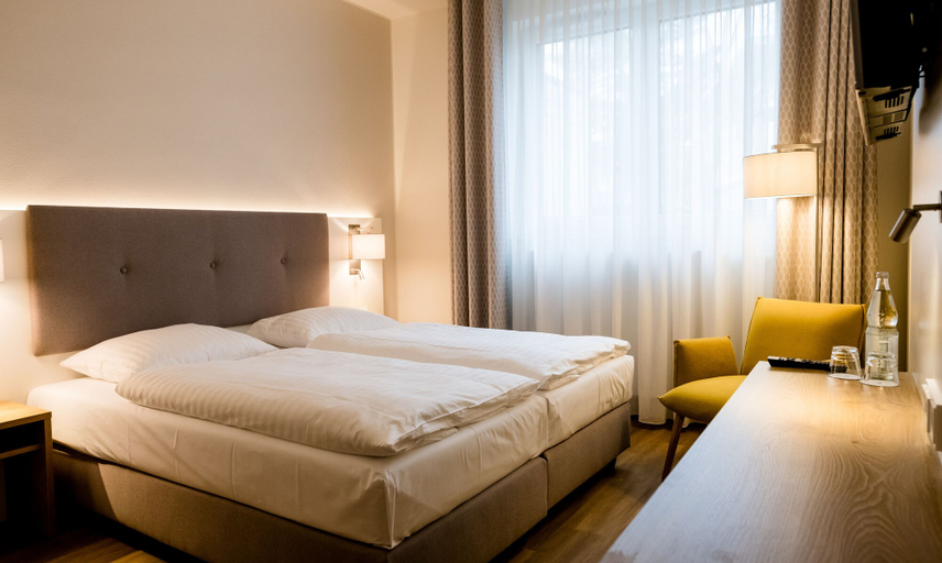 Bedroom 4, Haus Rissen Gaestehaus, Hamburg