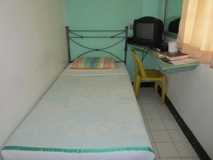 Bedroom 2, Regency Plaza Tourist Inn, Bacolod City