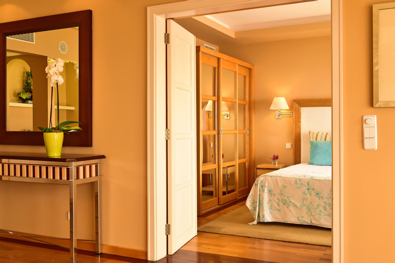 Bedroom 13