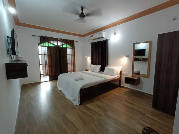 Bedroom 3, Hotel Romeo's Palace Near Baga Beach, North Goa