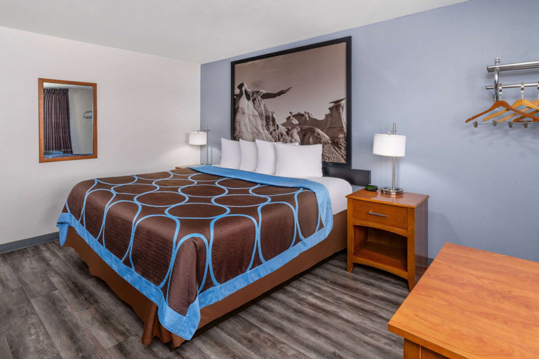 Bedroom 3, Super 8 by Wyndham Clayton, Union