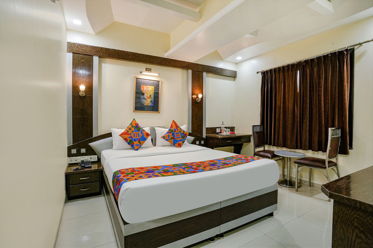 Bedroom 1, Fabhotel Prime Three Star, Raigarh