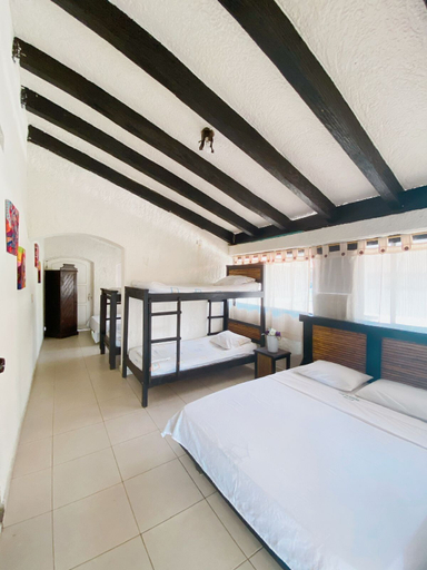 Bedroom, The Palms Resort, Melgar