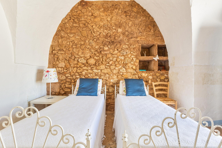 Bedroom 3, 3351 Masseria Pepe - La Casina dei Limoni, Taranto