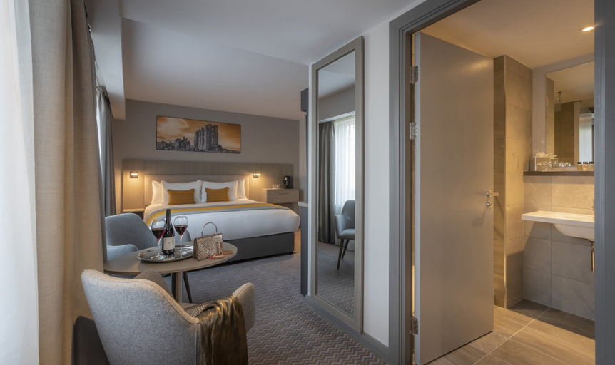 Bedroom 5, Maldron Hotel Newcastle, Newcastle upon Tyne