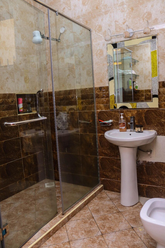 Bathroom 3, Lux Suites Myra Residences Kilimani, Kibra
