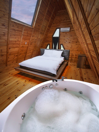 Bathroom 4, Bisanthe Panorama Sütlüce Dağ Evleri, Merkez