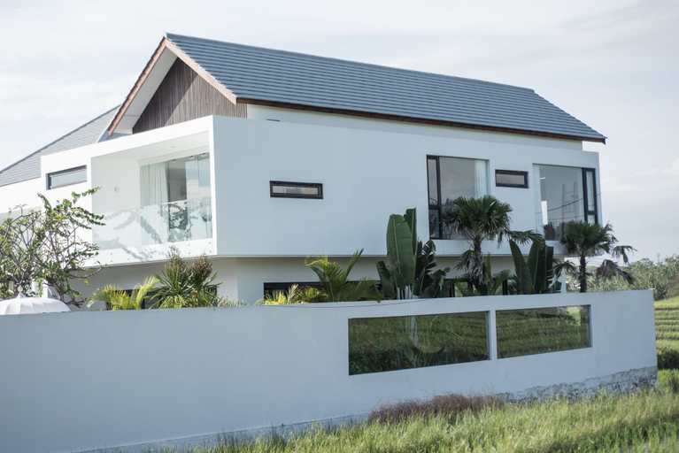 Exterior & Views, Luxury Beachside Villa Modern in Canggu, Badung